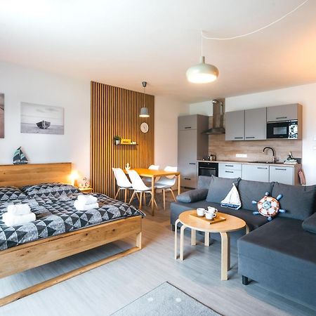 Apartmany Dolce Vita Lipno 511-5 S Vyhledem Na Jezero 伏尔塔瓦河畔利普诺 外观 照片