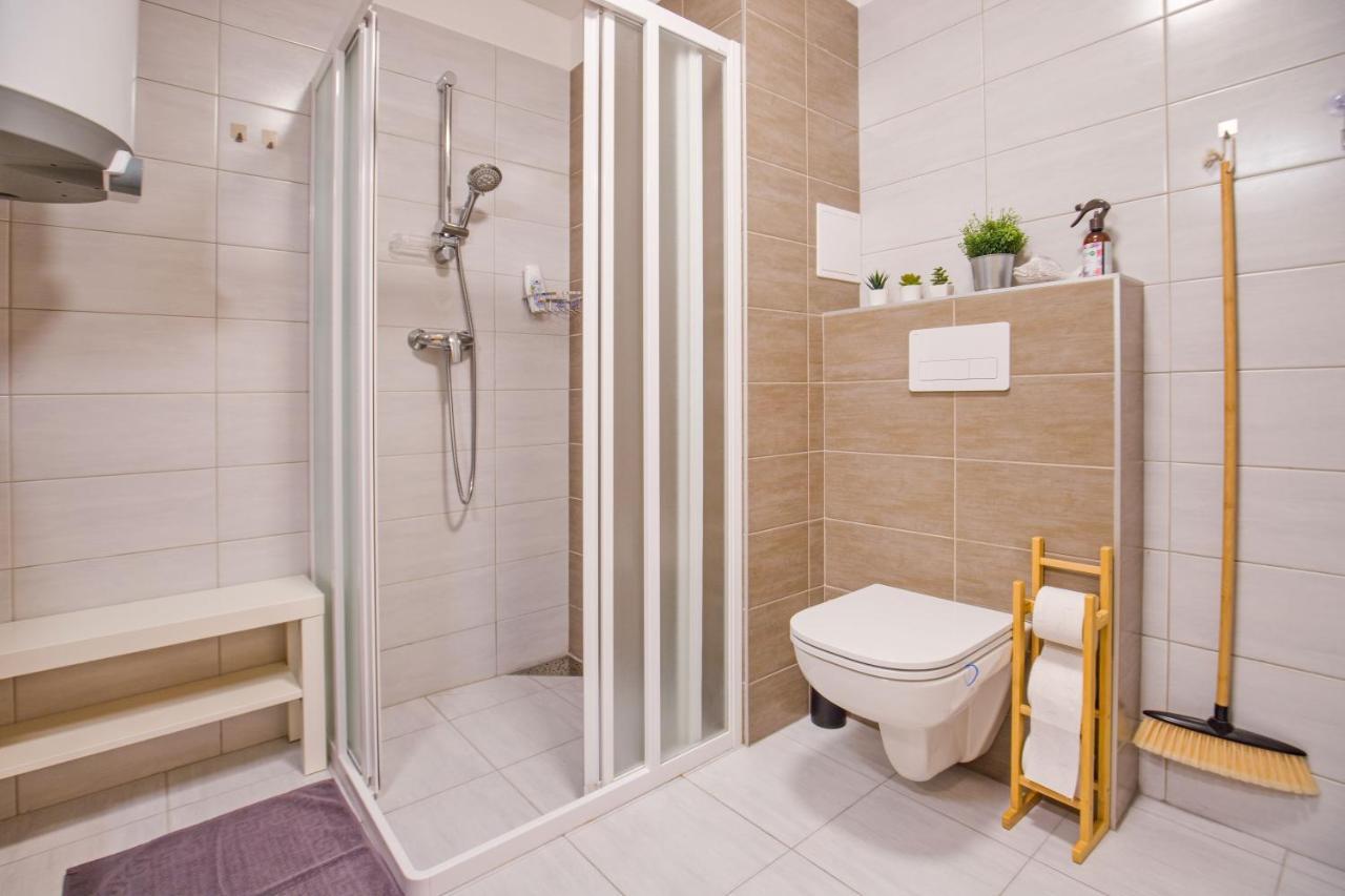 Apartmany Dolce Vita Lipno 511-5 S Vyhledem Na Jezero 伏尔塔瓦河畔利普诺 外观 照片